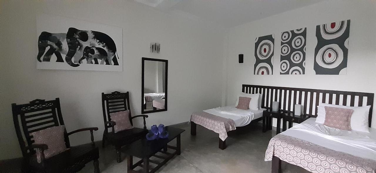 Nil Menik Villa Бентота Экстерьер фото